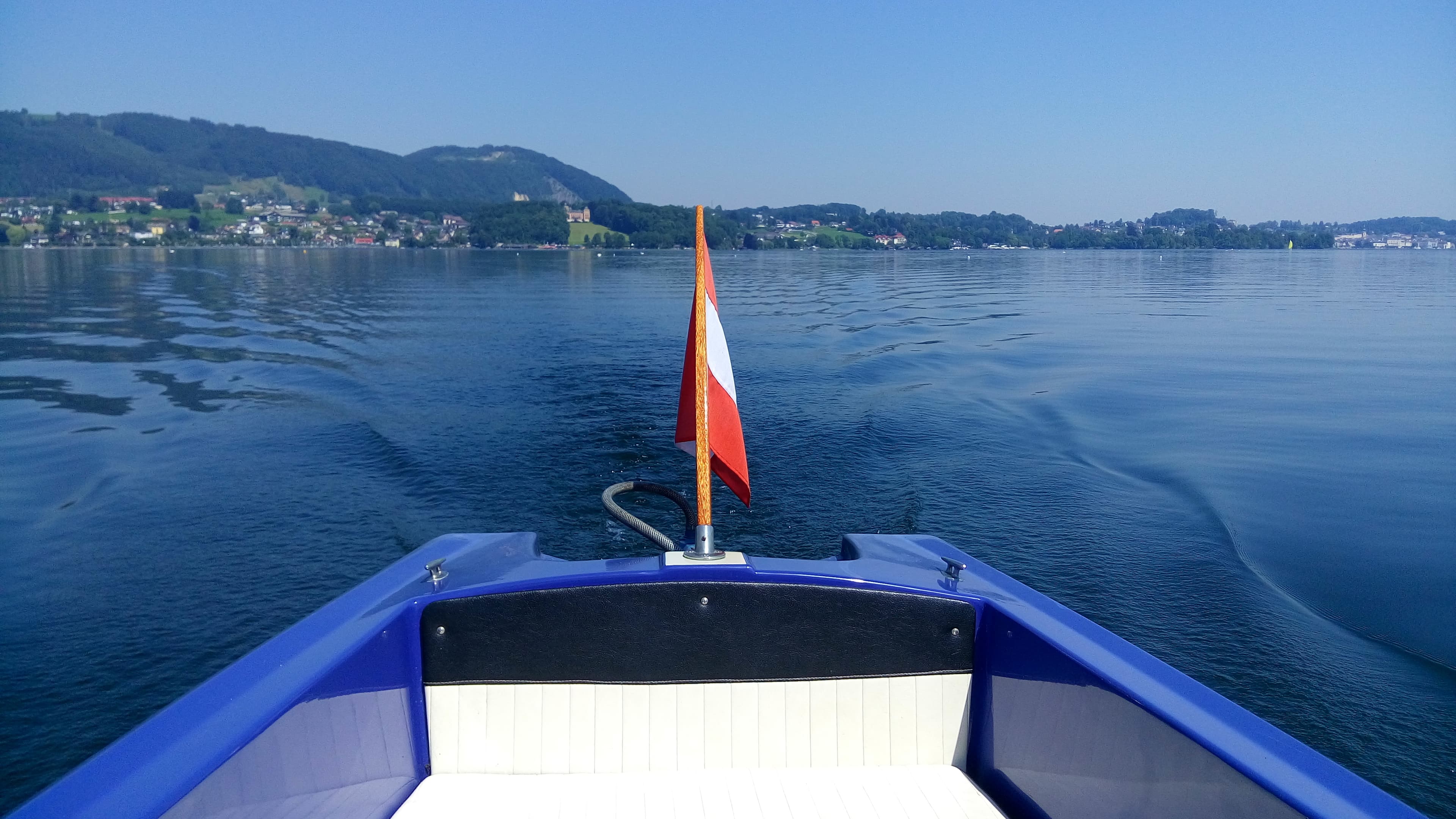 Geburtstagsgeschenk Elektro Boot fahren