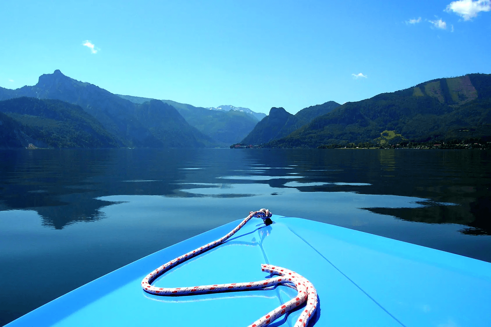 Elektroboot mieten am malerischen Traunsee
