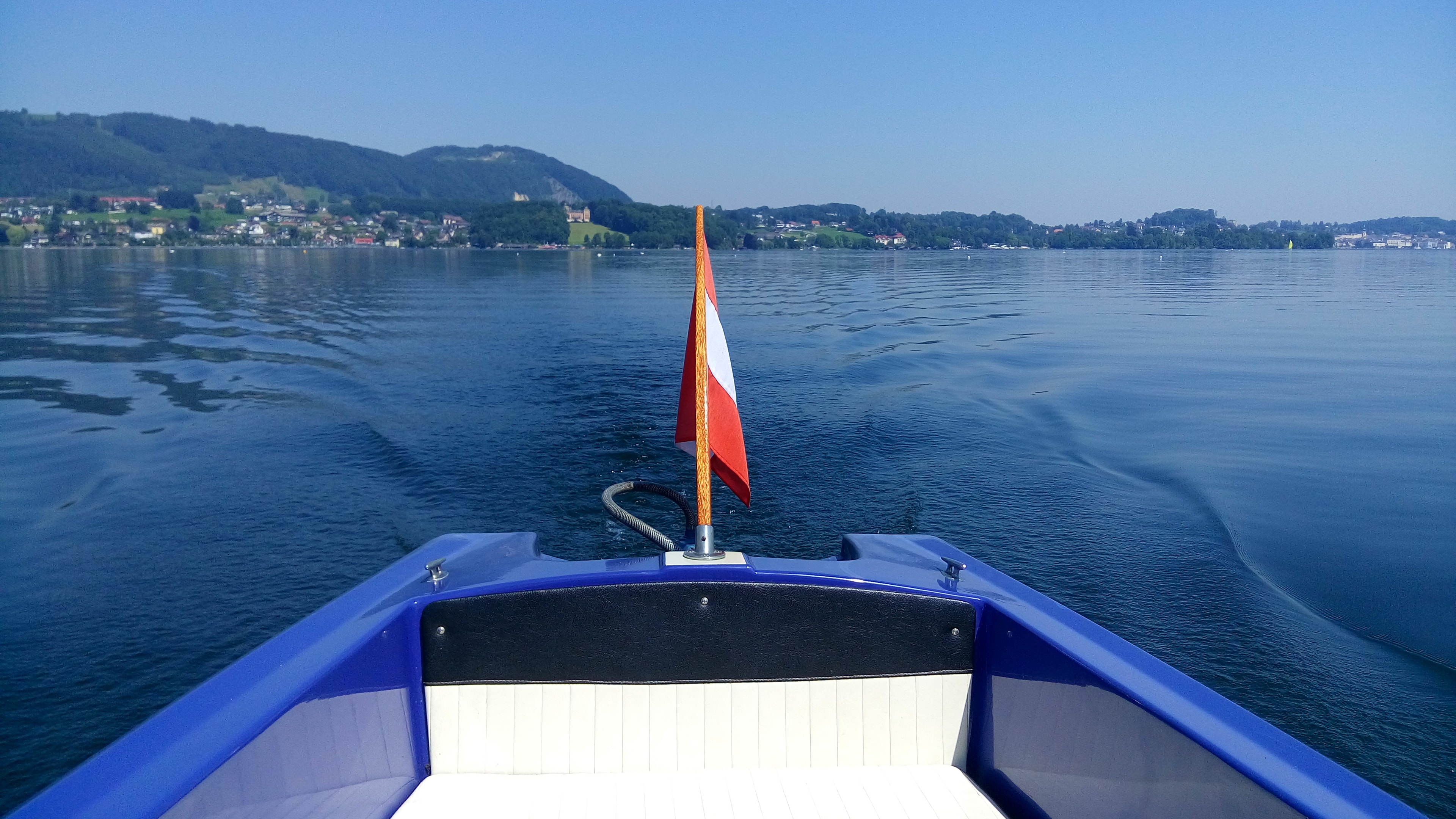 Geburtstagsgeschenk Elektro Boot fahren